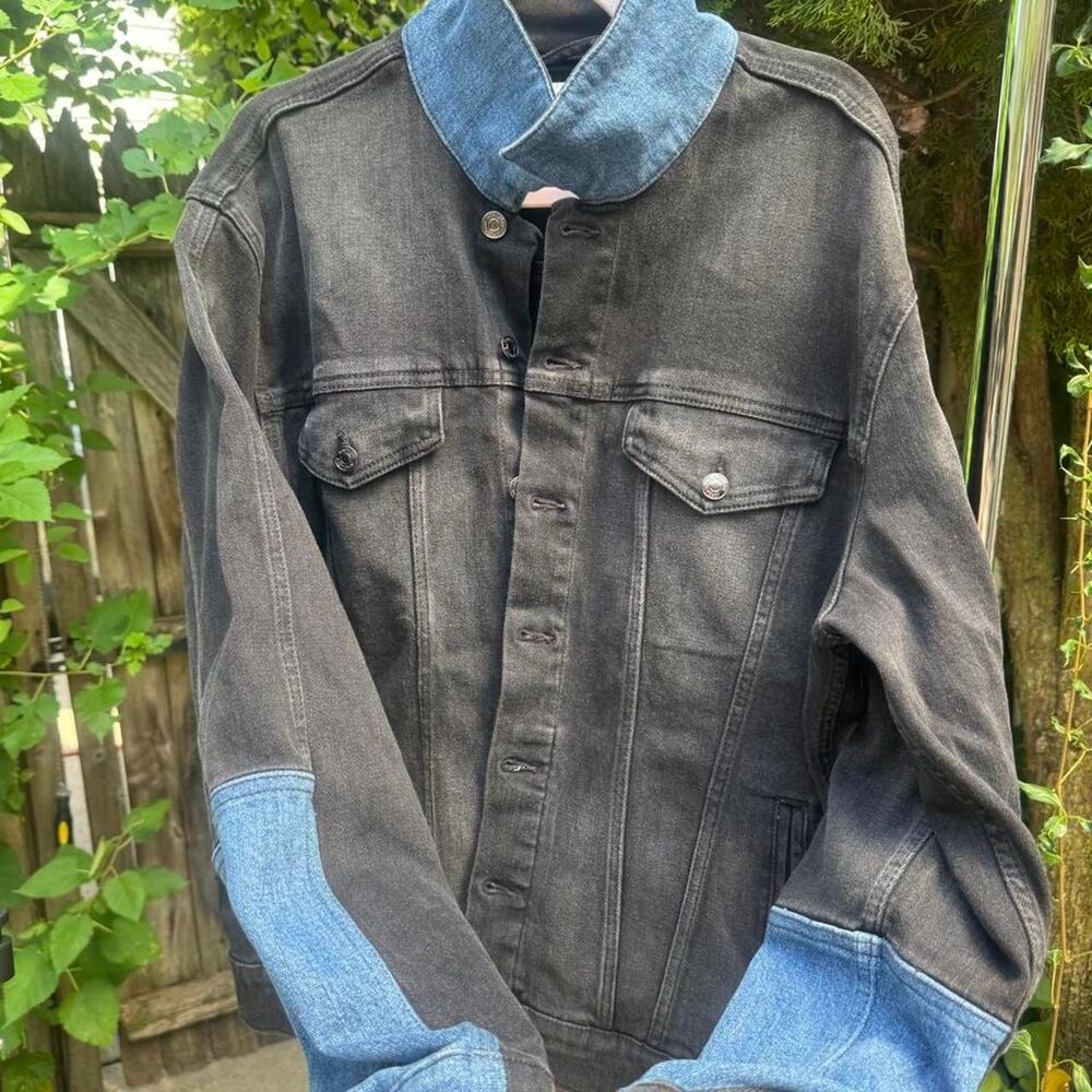 Jordache Men's Black and Navy Jacket